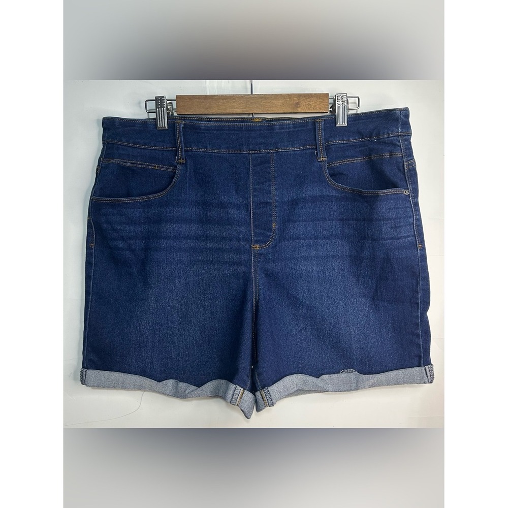 Time and Tru Women Cuffed Hem Denim Shorts Blue XL 16-18 TT12100019983D